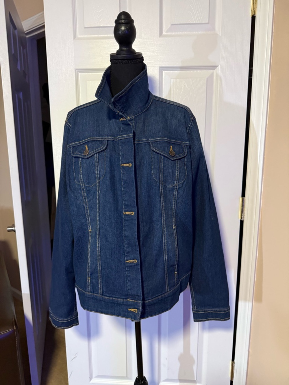 Vintage Faded Glory Dark Blue Denim Jacket